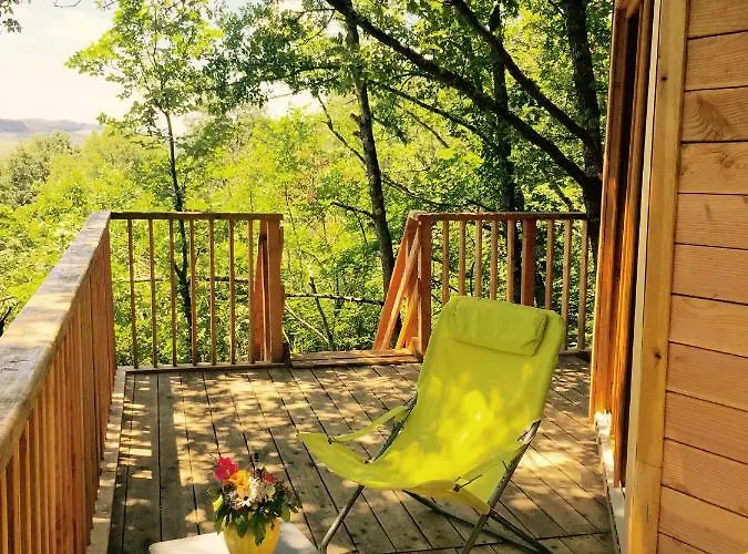 مكان تخييم Sainte Camelle